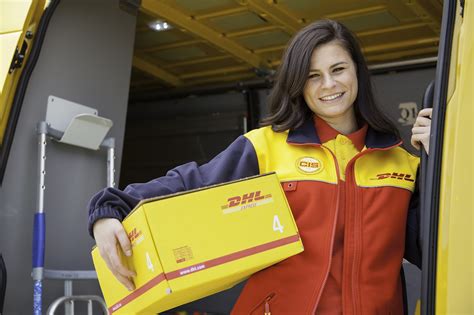 What is dhl express. Things To Know About What is dhl express. 